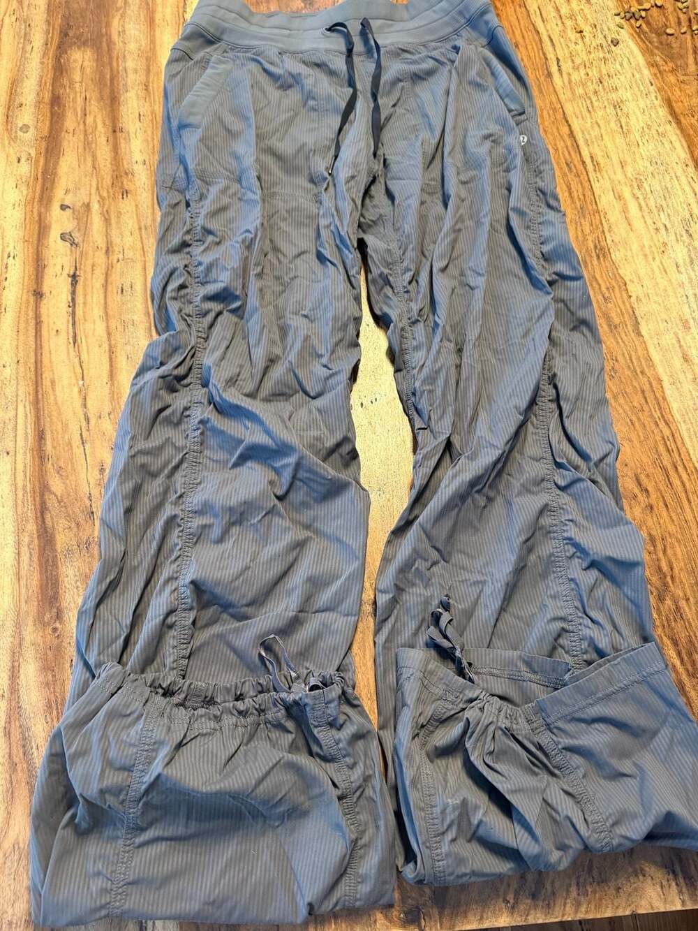 Lululemon Dance Studio Pant Cinchable Ruched Striped Grey Size 8 full length